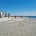 Marlyn Seaside