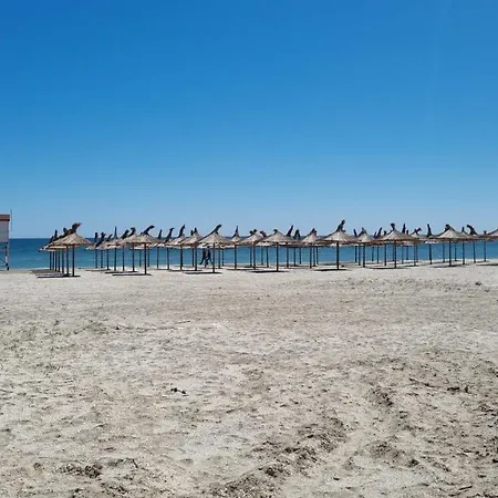 Marlyn Seaside Apartment *